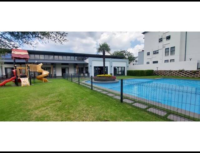 1 BEDROOM APARTMENT FOR SALE IN PETERVALE